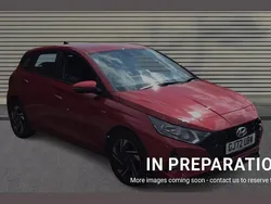 Red Used 2022 Hyundai i20 SE Hatchback | £13,050 (Fair price)