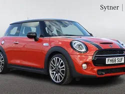 Orange Used 2018 Mini Cooper S Exclusive Hatchback | £16,000 (Fair price)