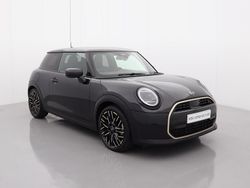 Black Used 2024 Mini Cooper S Hatch Hatchback | £25,930 (Fair price)
