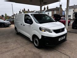 White Used 2018 Peugeot Expert S Van | £6,995 (Fair price)