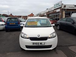 White Used 2015 Skoda Citigo SE Hatchback | £5,995 (Expensive)