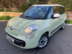 Green/white Used 2013 Fiat 500L Lounge MPV | £3,495 (Fair price)