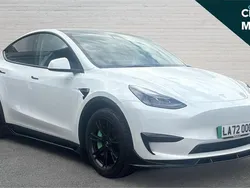 White Used 2022 Tesla Model Y SUV | £22,492 (Fair price)