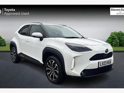 Used 2025 Toyota Yaris Hybrid Design Estate | £17,765 (Good price)