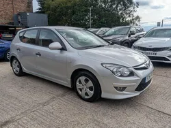 Silver Used 2011 Hyundai i30 Classic Hatchback | £2,390 (Fair price)