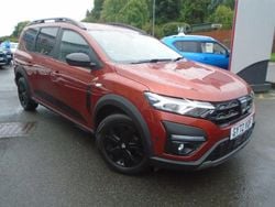 Brown Used 2022 Dacia Jogger Extreme MPV | £14,495 (Fair price)