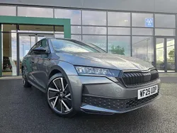 Graphite grey metallic Used 2025 Skoda Octavia SportLine Hatchback | £26,980 (Expensive)