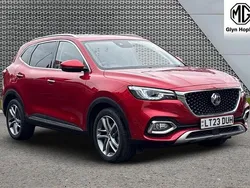 Red Used 2023 MG HS Exclusive SUV | £16,868 (Fair price)