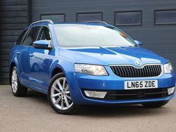Blue Used 2015 Skoda Octavia SE L Estate | £7,495 (Expensive)
