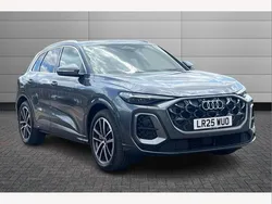 Grey Used 2025 Audi Q5 Advanced SUV | £58,850