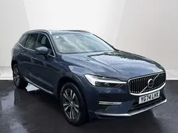 Used 2025 Volvo XC60 Core SUV | £41,995 (Expensive)