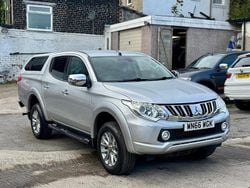 Silver Used 2016 Mitsubishi L200 Warrior Pickup | £10,795 (Fair price)