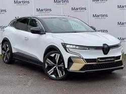 Other Used 2024 Renault Mégane Iconic Hatchback | £23,881 (Fair price)