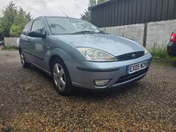 Blue Used 2005 Ford Focus Hatchback | £695 (Super price)