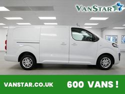 White Used 2022 Vauxhall Vivaro Edition Van | £16,489 (A bit pricey)
