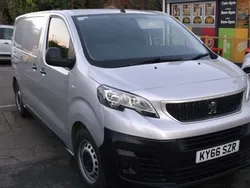 Silver Used 2016 Peugeot Expert Van | £6,995 (A bit pricey)