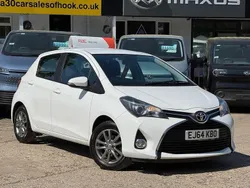 White Used 2014 Toyota Yaris Multidrive S Hatchback | £10,422 (Fair price)