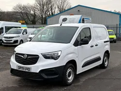 White Used 2019 Vauxhall Combo Edition MPV | £6,495 (Super price)