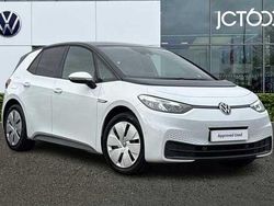 White Used 2023 VW ID.3 Pro Performance Hatchback | £18,176 (Fair price)