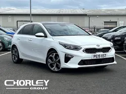 White Used 2019 Kia Ceed First Edition Hatchback | £17,693 (A bit pricey)