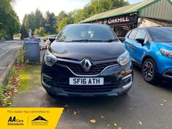 Black Used 2017 Renault Captur Expression+ SUV | £6,795 (Fair price)