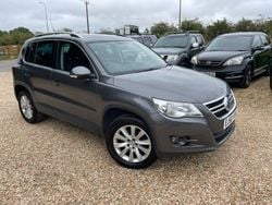 Grey Used 2010 VW Tiguan Match SUV | £5,995 (Expensive)