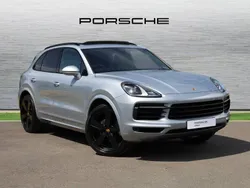 Dolomite silver metallic Used 2020 Porsche Cayenne SUV | £46,750 (Fair price)