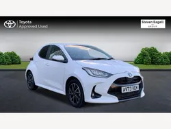 White Used 2023 Toyota Yaris Hybrid Design Hatchback | £17,818 (Fair price)