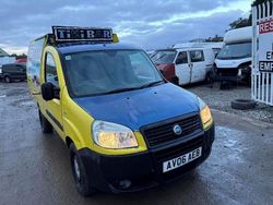 Blue Used 2006 Fiat Doblò MPV | £2,295 (Fair price)