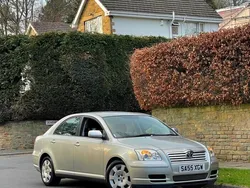 Silver Used 2005 Toyota Avensis T2 Hatchback | £999 (Super price)