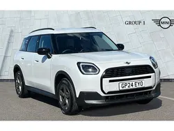 White Used 2024 Mini Countryman Classic SUV | £28,875 (Fair price)