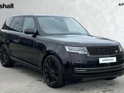 Metallic santorini black Used 2022 Land Rover Range Rover HSE SUV | £72,420 (Fair price)