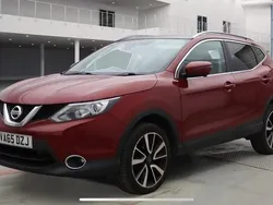 Red Used 2016 Nissan Qashqai S SUV | £7,995 (Good price)