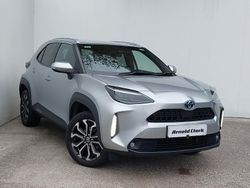 Silver Used 2022 Toyota Yaris Hybrid Design Estate | £20,498 (Fair price)