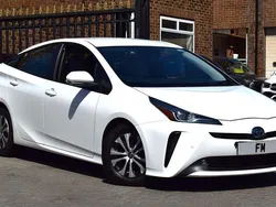 White Used 2022 Toyota Prius Business Edition Hatchback | £18,750 (Fair price)