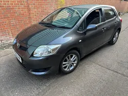 Grey Used 2009 Toyota Auris Hatchback | £1,995 (Good price)