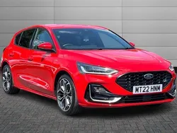 Race red Used 2022 Ford Focus ST-Line Hatchback | £20,150 (Fair price)