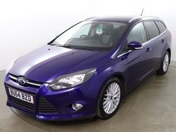 Blue Used 2014 Ford Focus Zetec Estate | £4,490 (Fair price)