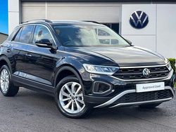 Black Used 2025 VW T-Roc Match SUV | £23,790 (Good price)