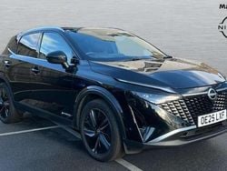 Black Used 2025 Nissan Qashqai Tekna SUV | £29,775 (Expensive)