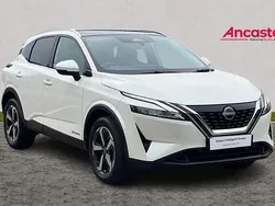 White Used 2023 Nissan Qashqai N-Connecta SUV | £21,975 (Fair price)