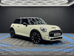 White Used 2019 Mini Cooper S Exclusive Hatchback | £10,790 (Fair price)