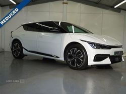 White Used 2022 Kia EV6 2 SUV | £24,495 (Expensive)