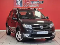 Pearl black Used 2016 Dacia Sandero Ambiance Hatchback | £3,695 (Fair price)