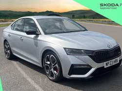 Brilliant silver metallic Used 2023 Skoda Octavia vRS Hatchback | £25,295 (Fair price)