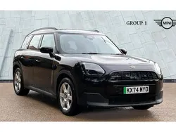 Black Used 2024 Mini Countryman Classic SUV | £28,500 (Good price)