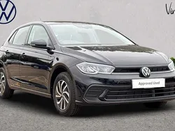 Black Used 2025 VW Polo Life Hatchback | £19,599 (Fair price)