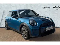 Island blue Used 2021 Mini Cooper S Collection Hatchback | £13,995 (Fair price)
