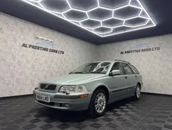 Green Used 2004 Volvo V40 Estate | £1,499