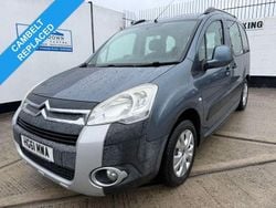 Grey Used 2011 Citroën Berlingo XTR MPV | £5,295 (Fair price)